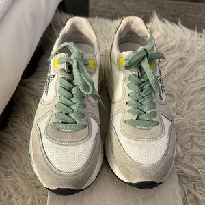 Golden goose running sneakers